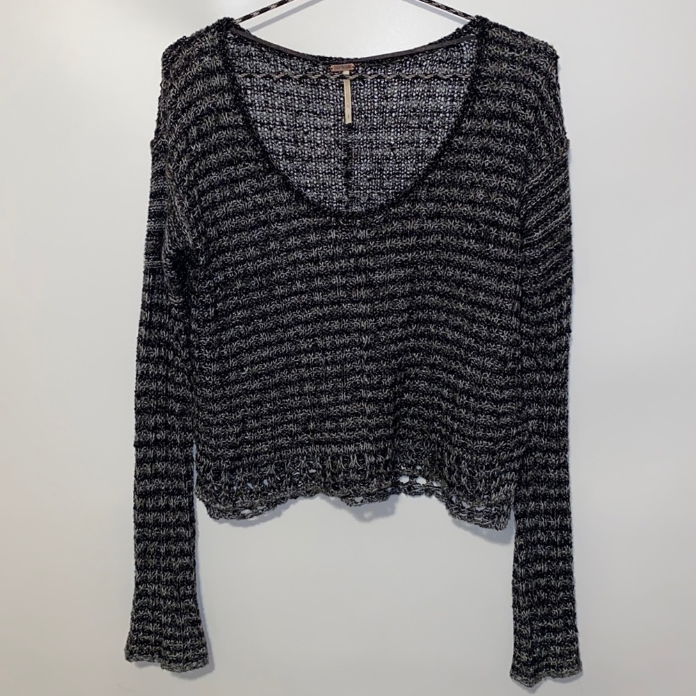 Free People knit sweater Small